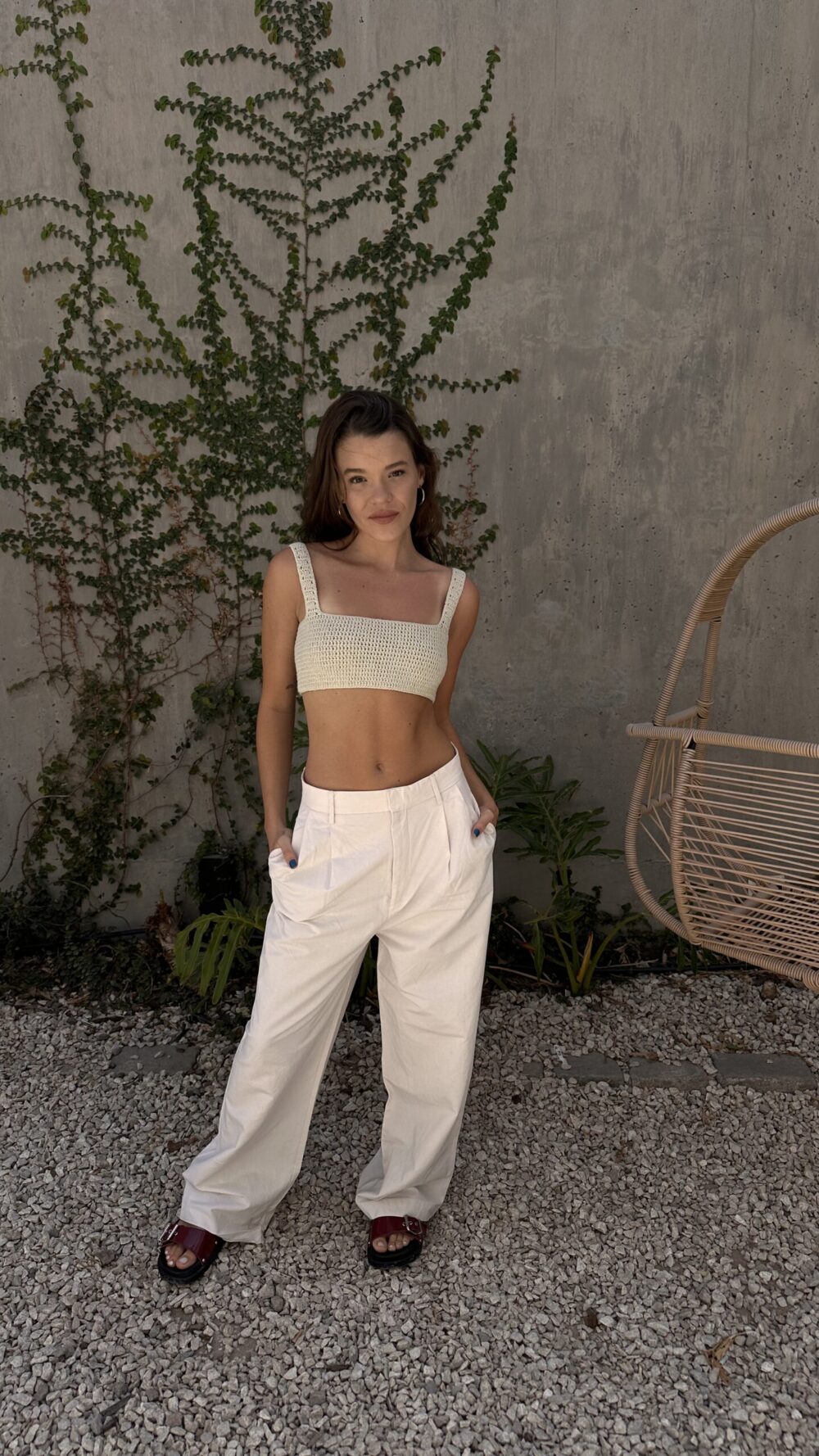CROP TOP